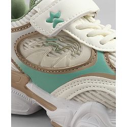 Cute Walk by Babyhug Velcro Closure Solid Sneakers -Navy Blue
