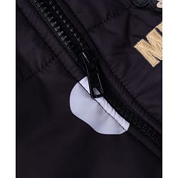 Babyhug Disney Woven Winter Jacket with Full Sleeves and Minnie Mouse Print in Black for 9-12 Months