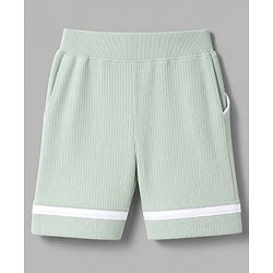 Babyhug 100% Cotton Knit Half Sleeves Solid Textured T-Shirt & Shorts Set With Bow Applique - Light Green