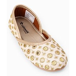 Cute Walk by Babyhug Slip On Ethnic Printed Mojaris in Golden