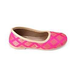 Cute Walk by Babyhug Slip On Ethnic Printed Mojaris - Dark Pink
