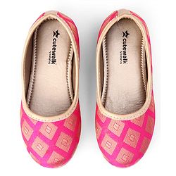 Cute Walk by Babyhug Slip On Ethnic Printed Mojaris - Dark Pink