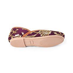 Cute Walk by Babyhug Slip On Ethnic Printed Mojaris in Purple