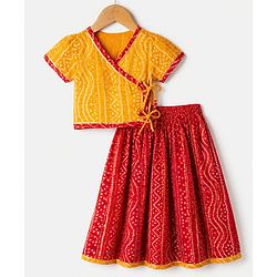 Babyhug 100% Cotton Cambric Woven Half Sleeves Lehenga and Choli Set with Bandhani Print in Red