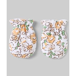 Babyhug 100% Cotton Interlock Knit Caps, Mittens & Booties with Floral Print White - Diameter 10.5 cm