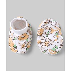 Babyhug 100% Cotton Interlock Knit Caps, Mittens & Booties with Floral Print White - Diameter 10.5 cm