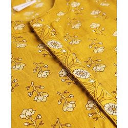 Babyhug 100% Cotton Cambric Woven Full Sleeves Floral Printed Kurta Pyjama - Yellow