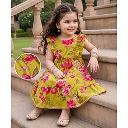 Babyhug Cambric Woven Ethnic Dresses with Half Sleeves and Floral Print in Green for New born