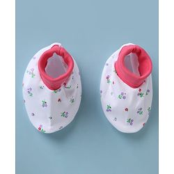 Babyhug 100% Cotton Interlock Knit Cap, Mitten & Booties with Floral Print White - Diameter 10 cm