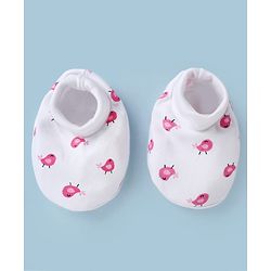 Babyhug 100% Cotton Interlock Knit Mittens & Booties with Little Birdie Print - White
