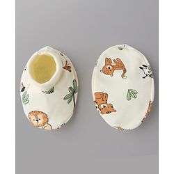 Babyhug 100% Cotton Interlock Knit Mittens & Booties With Animal Print - White