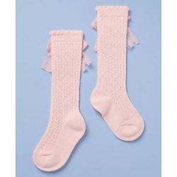 Cute Walk by Babyhug Cotton Cable Knit Calf Length Socks with Bow Applique in Pink