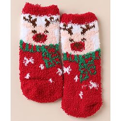 Cute Walk by Babyhug Knit Mid Calf Length Woolen Socks With Snow Design - Red