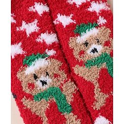 Cute Walk by Babyhug Mid Calf Length Woolen Socks With Snow Design - Red