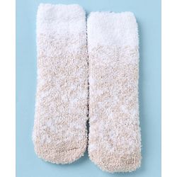 Cute walk by Babyhug Mid Calf Length Woolen Socks -Red