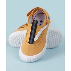 Cute Walk by Babyhug Velcro Closure Solid Casual Shoes - Yellow