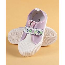 Cute Walk by Babyhug Velcro Closure Casual Shoes With Floral Embroidery & Butterfly Applique - Purple