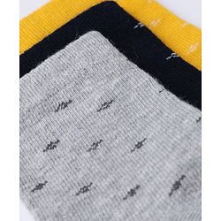Cute Walk by Babyhug Knit Calf Length Anti Bacterial Designed ed Socks Pack of 3 - Black, Grey & Yellow