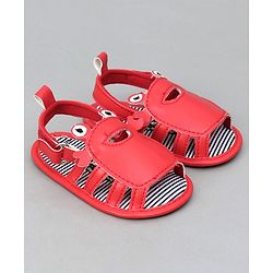 Cute Walk By Babyhug Crab Shape Booties - Red - 0-3M Red