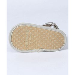 Cute Walk by Babyhug Sandals Style Booties Bow Applique - Grey