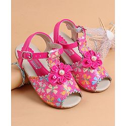 Cute Walk by Babyhug Buckle Closure Peep Toe Sandal - Dark Pink