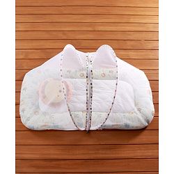 Babyhug Premium Cotton Gadda Set With Mosquito Net Jungle Theme - Multicolor