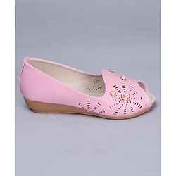 Cute Walk by Babyhug Peeptoes Bead Design - Light Pink