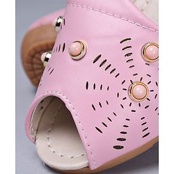 Cute Walk by Babyhug Peeptoes Bead Design - Light Pink