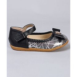 Cute Walk by Babyhug Bellies With Bow Motif - Black