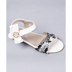 Cute Walk by Babyhug Peeptoes Beads & Flowers Embellishments - Off White