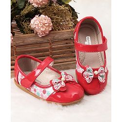 Cute Walk by Babyhug Bellies Bow With Motif - Red