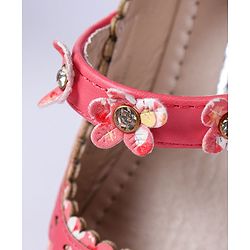 Cute Walk by Babyhug Floral Motif Bellies - Red