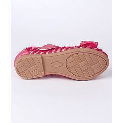Cute Walk by Babyhug Embellished Bow Motif Bellies - Dark Pink
