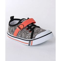 Cute Walk by Babyhug Canvas Shoes - Black - 28 Black