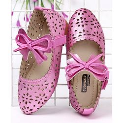 Cute Walk by Babyhug Bellies Bow Applique - Pink - EU 25 Pink