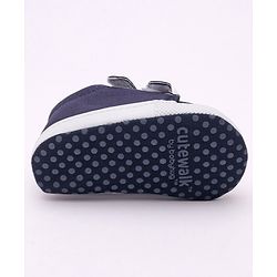 Cute Walk by Babyhug Booties - Navy
