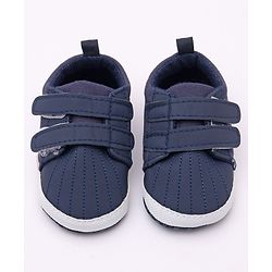 Cute Walk by Babyhug Booties - Navy