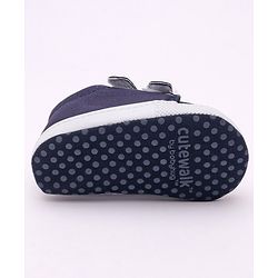 Cute Walk by Babyhug Booties - Navy