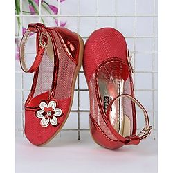 Cute Walk by Babyhug Floral Motif Bellies - Red