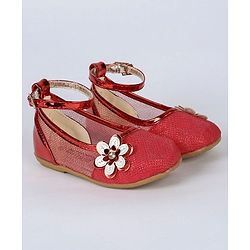 Cute Walk by Babyhug Floral Motif Bellies - Red
