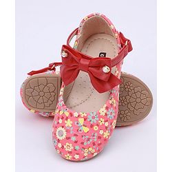 Cute Walk by Babyhug Floral Printed Bellies - Pink