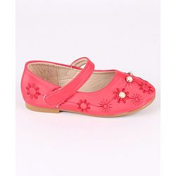 Cute Walk by Babyhug Party Wear Belly Shoes Bead Detailing - Red