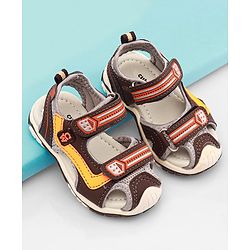 Cute Walk by Babyhug Velcro Closure Solid Sandals - Brown