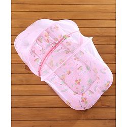 Babyhug Cotton Bedding Set With Center Zip Mosquito Net Transport In Star Print- Pink
