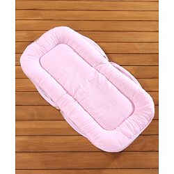 Babyhug Cotton Bedding Set With Center Zip Mosquito Net Transport In Star Print- Pink
