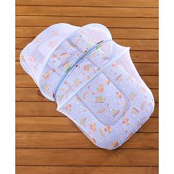 Babyhug Cotton Bedding Set With Center Zip Mosquito Net Transport In Star Print- Blue