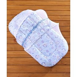 Babyhug Cotton Bedding Set with Center Zip Mosquito Net Heart Print- Blue