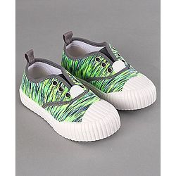Cute Walk by Babyhug Casual Shoes - Green