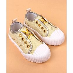 Cute Walk by Babyhug Casual Shoes Butterfly Embellishment - Brown
