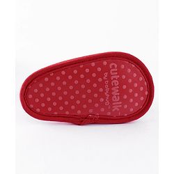 Cute Walk by Babyhug Booties - Red